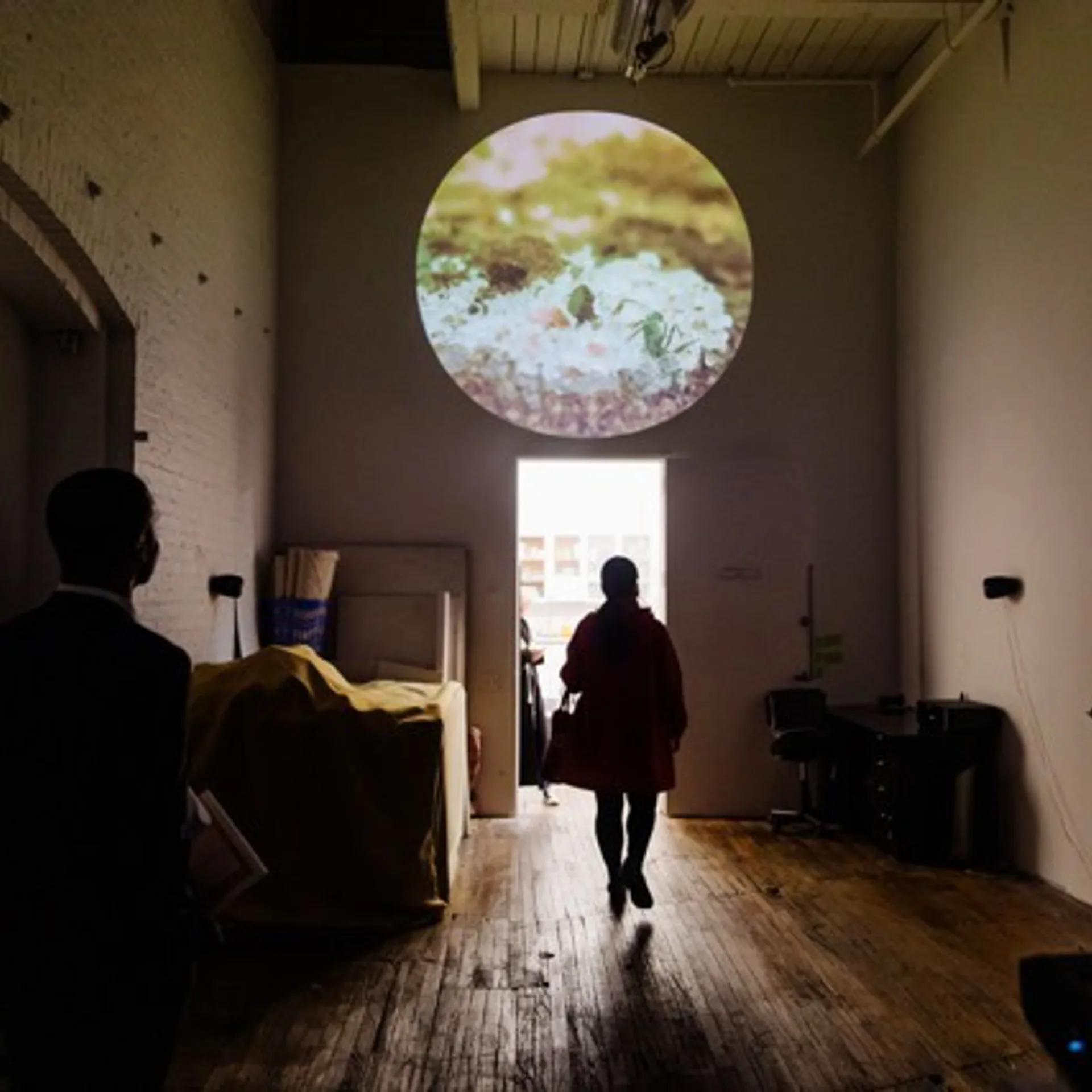 Anawana Haloba 3 middels