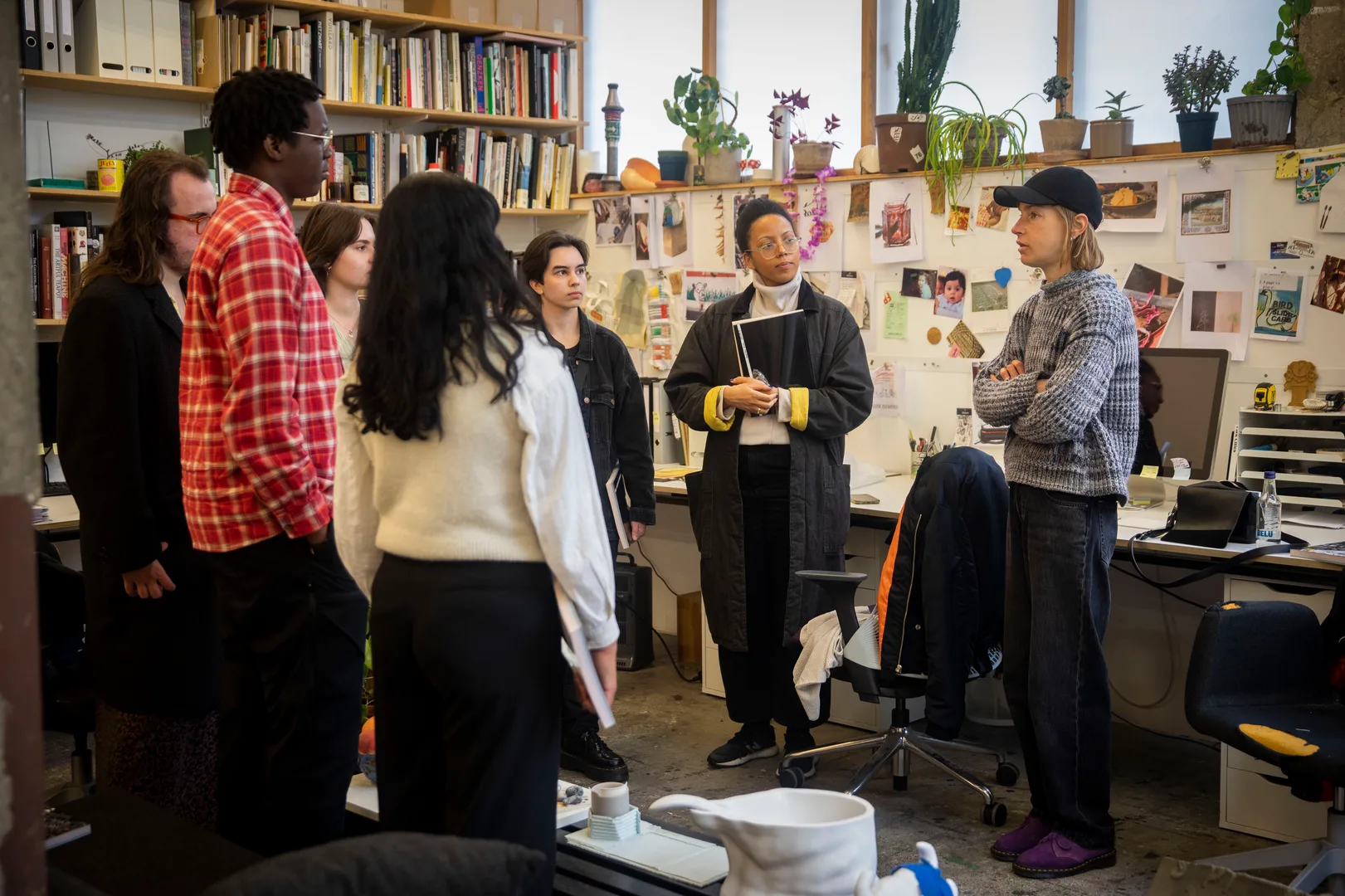 Frieze New Writers 2022 cohort on gallery studio visits
