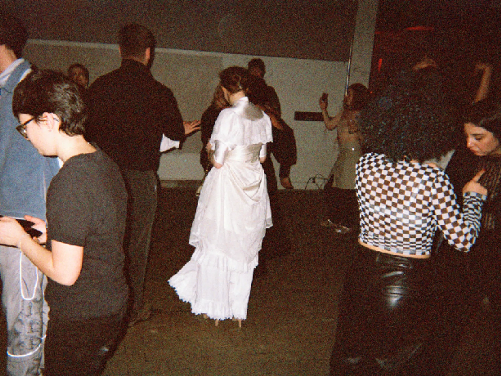 Gestures and Nods photos 06